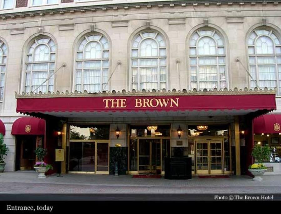 Historic Downtown 3bdr With Pool Table